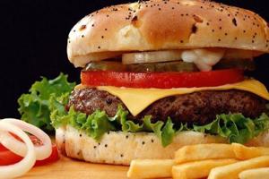 Fast-food-harmful-hamburger-mcdonalds